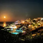 Dominore - Punta Est, - San Teodoro * Capo Coda Cavallo