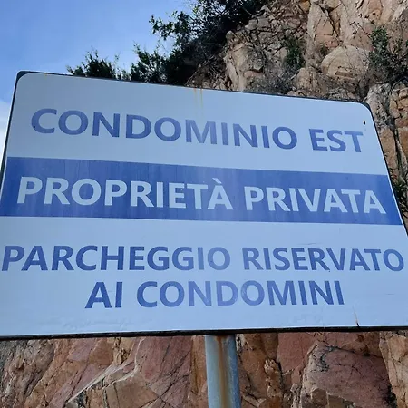 Dominore - Punta Est, - San Teodoro Villa
