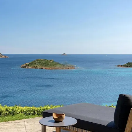 Punta Est - Dominore Luxury & Pool فيلة كابو كودا كافالو